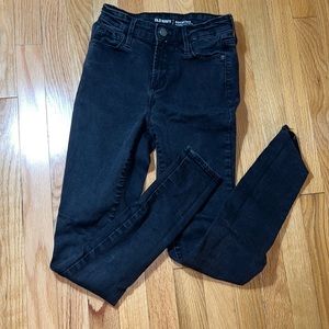 (1) OLD NAVY “Rockstar” high rise jeggings Size 0 regular (length)